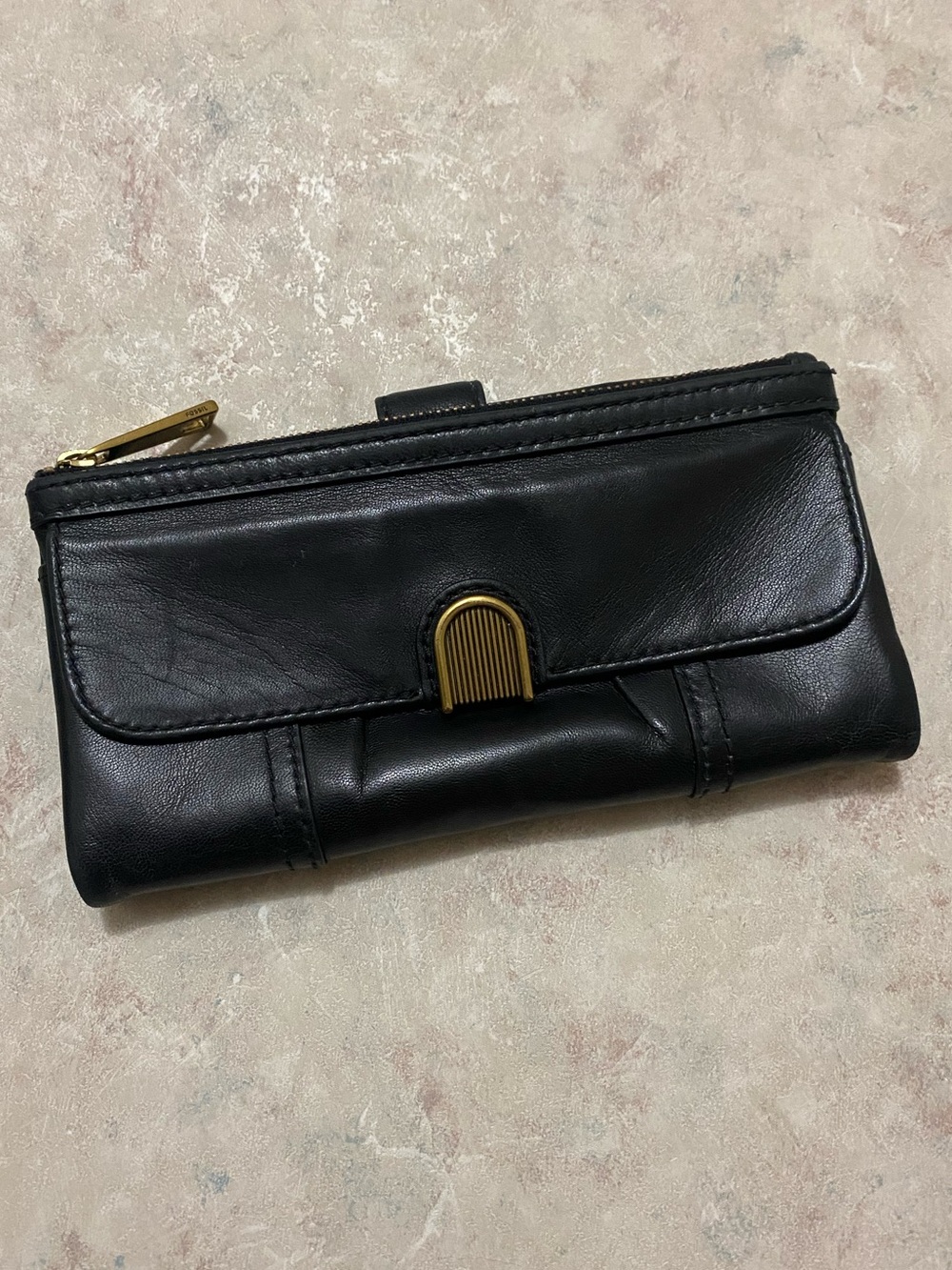 Fossil black leather bifold wallet
